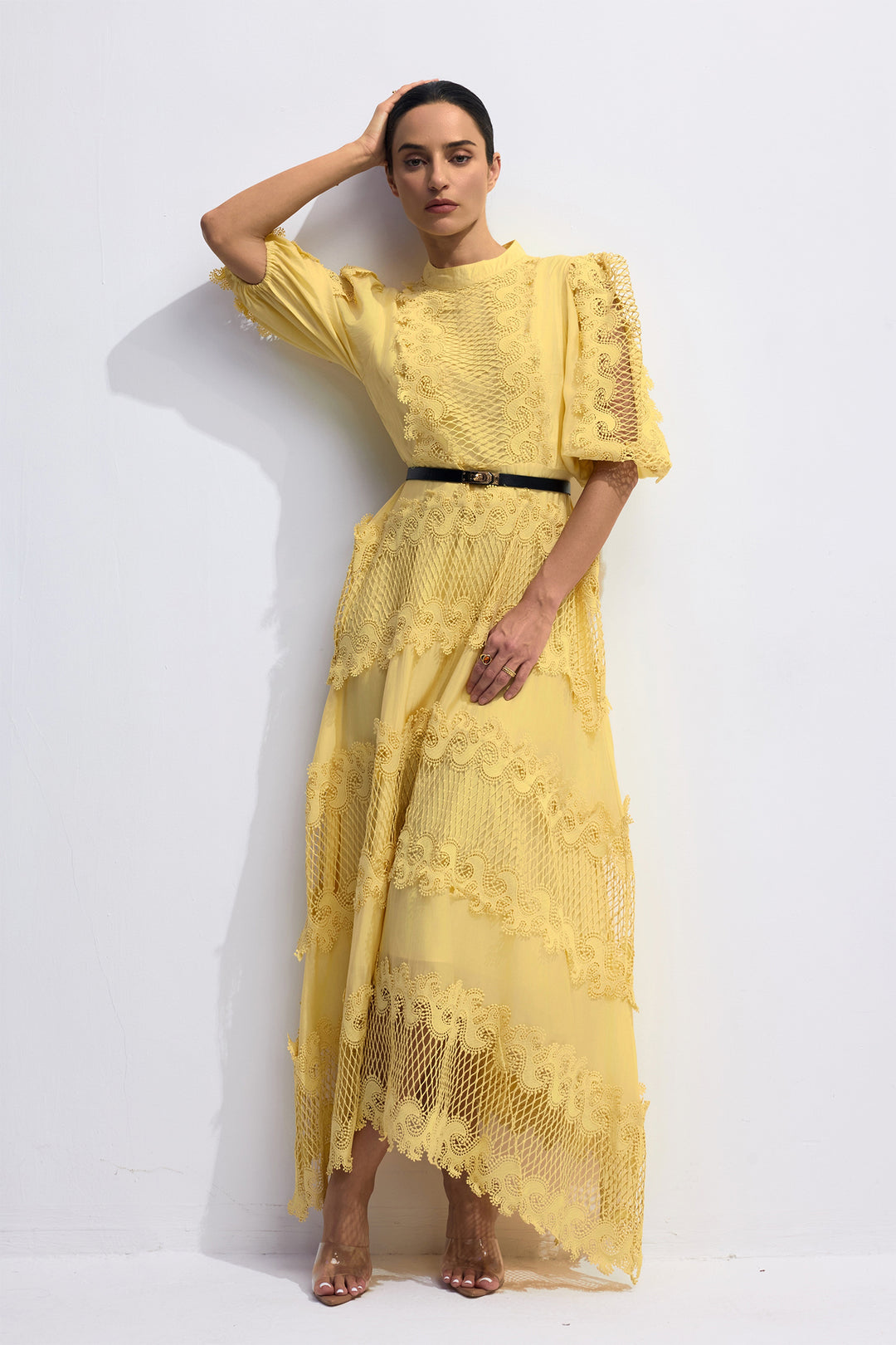 Alanna besticktes Spitzen-Maxikleid mit Puffärmeln – KYMA