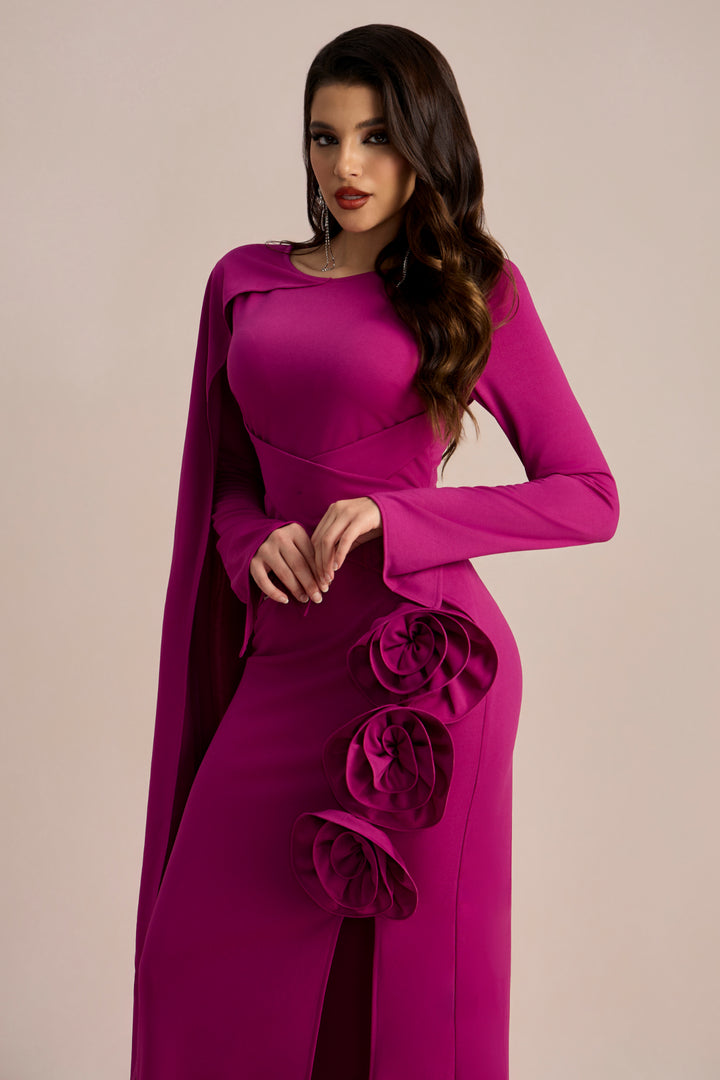 Anastasia fließendes Maxikleid mit Blumen-Cape – KYMA