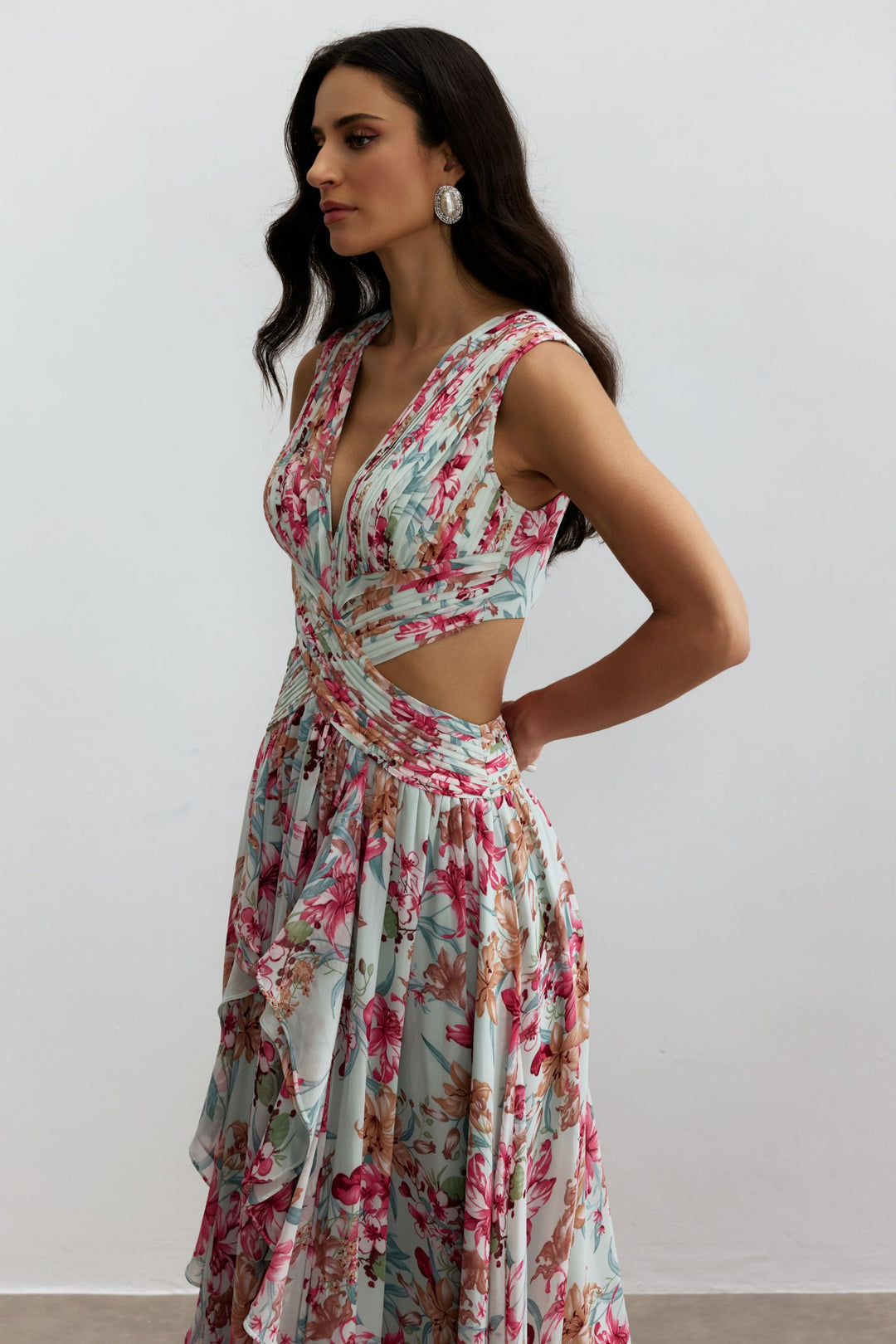 So kombiniert man das Anila Maxikleid für einen Brunch - KYMA