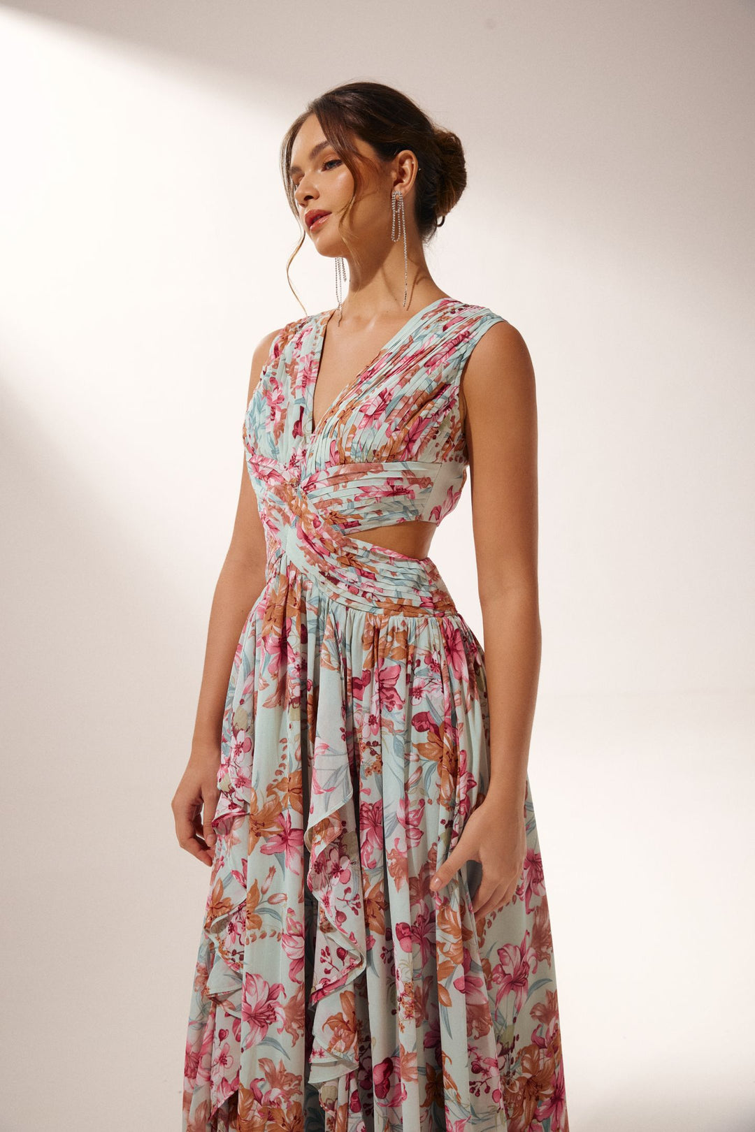 Das Anila Maxikleid für Hochzeiten im Ausland - KYMA