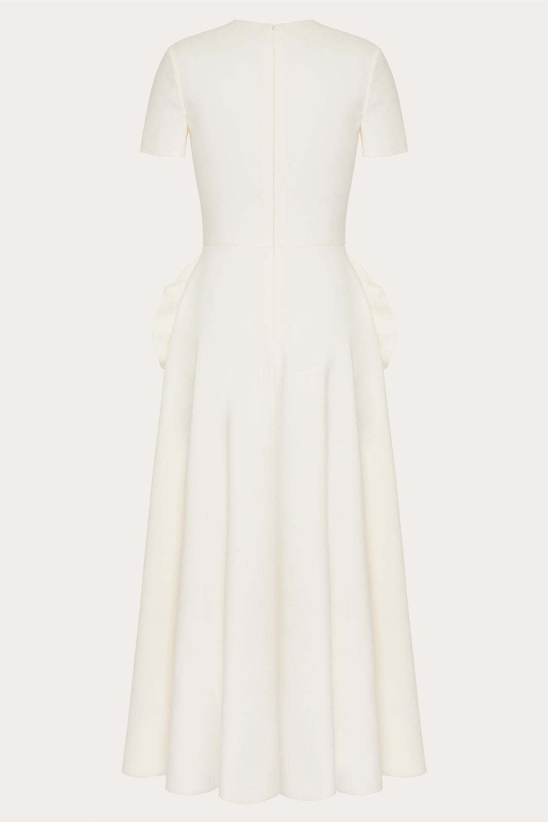 Ava MIDIKLEID MIT BLUMENAPPLIKATIONEN UND KURZEN ÄRMELN