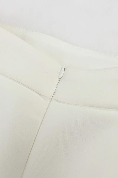 Detail der Gesäßtaschen der Shorts - KYMA