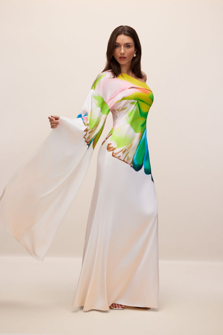 Bernice elegantes Maxikleid mit Print und einem Ärmel – KYMA