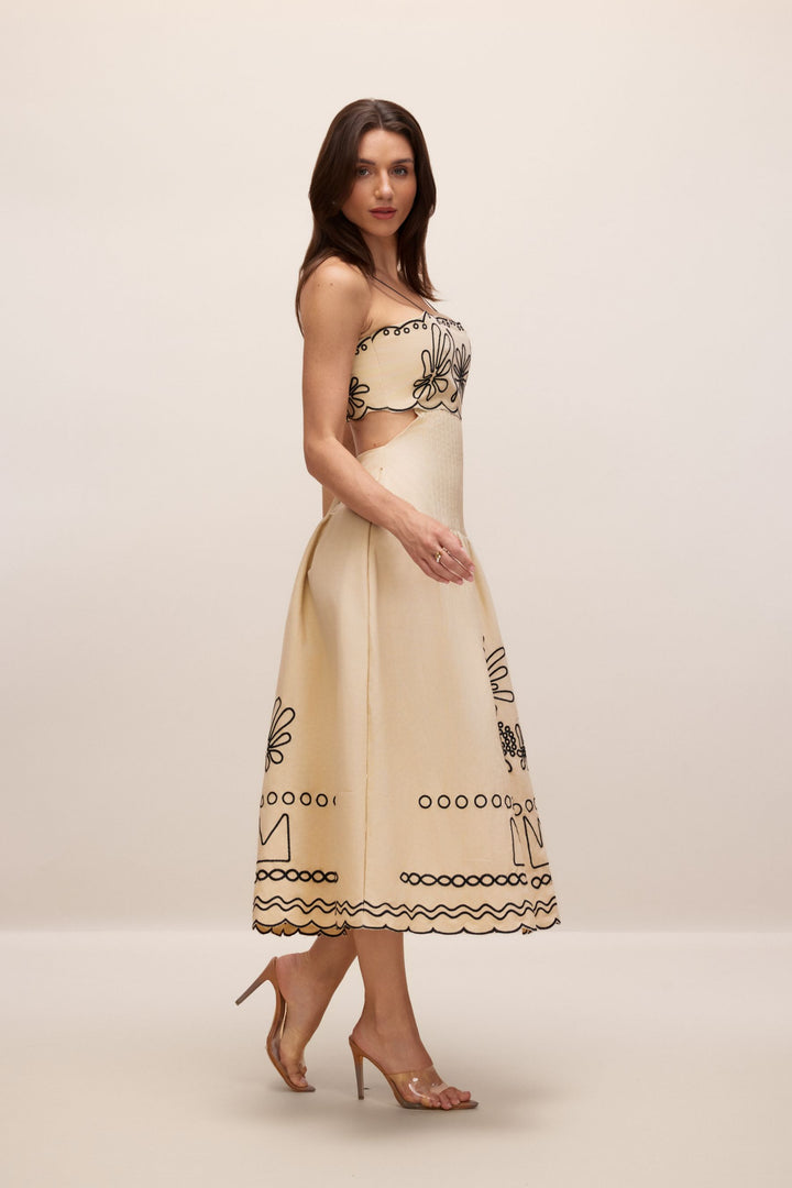 Das Kleid mit unsichtbarem Reißverschluss