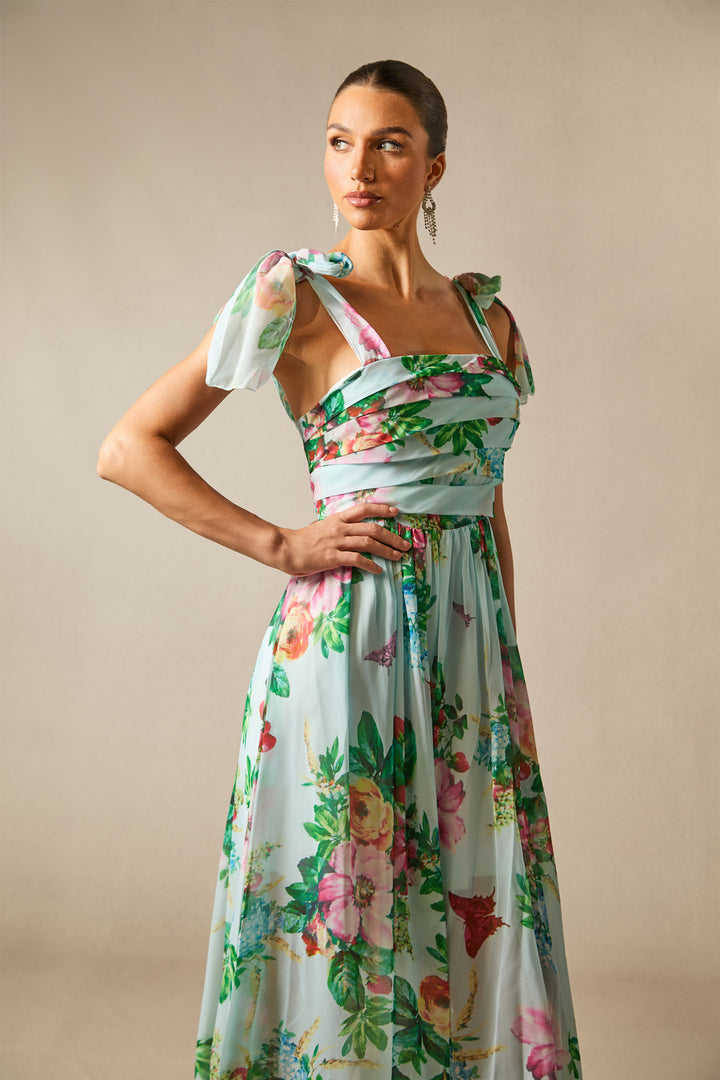 Detail der verstellbaren Träger am Dinah Maxikleid - KYMA