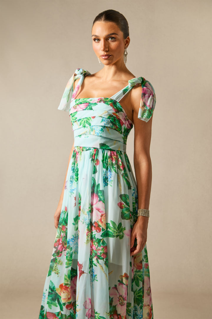 Dinah Maxikleid mit elegantem Fall - KYMA