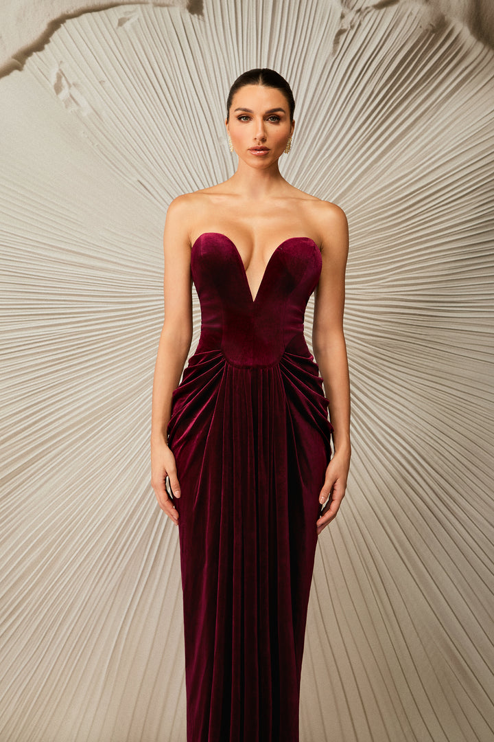 Dorothy stilvolles Samt-Herz-Korsett Maxikleid – KYMA