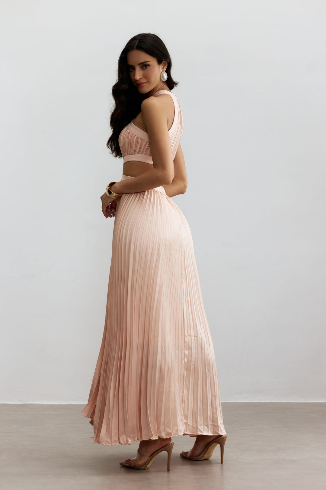 Eliza Plissiertes Cutout Maxikleid lässig - KYMA