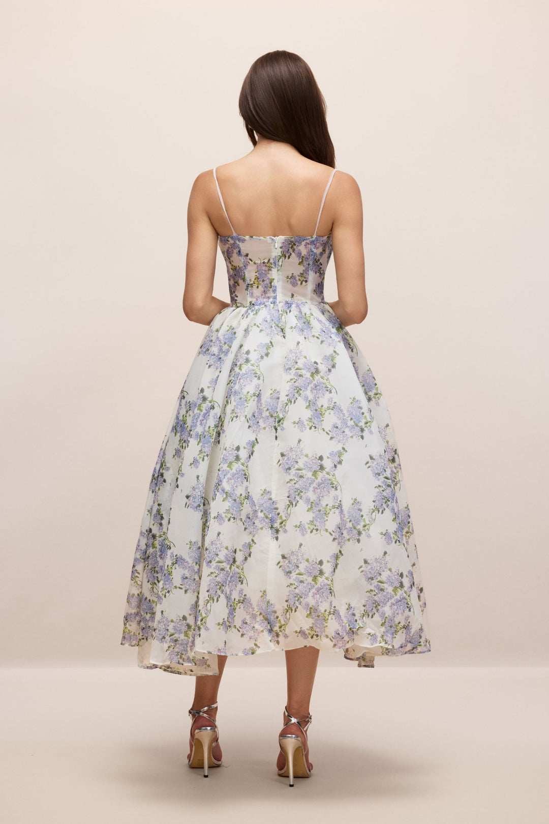 Ella Geblümtes Chiffon Midi-Kleid Grössentabelle - KYMA