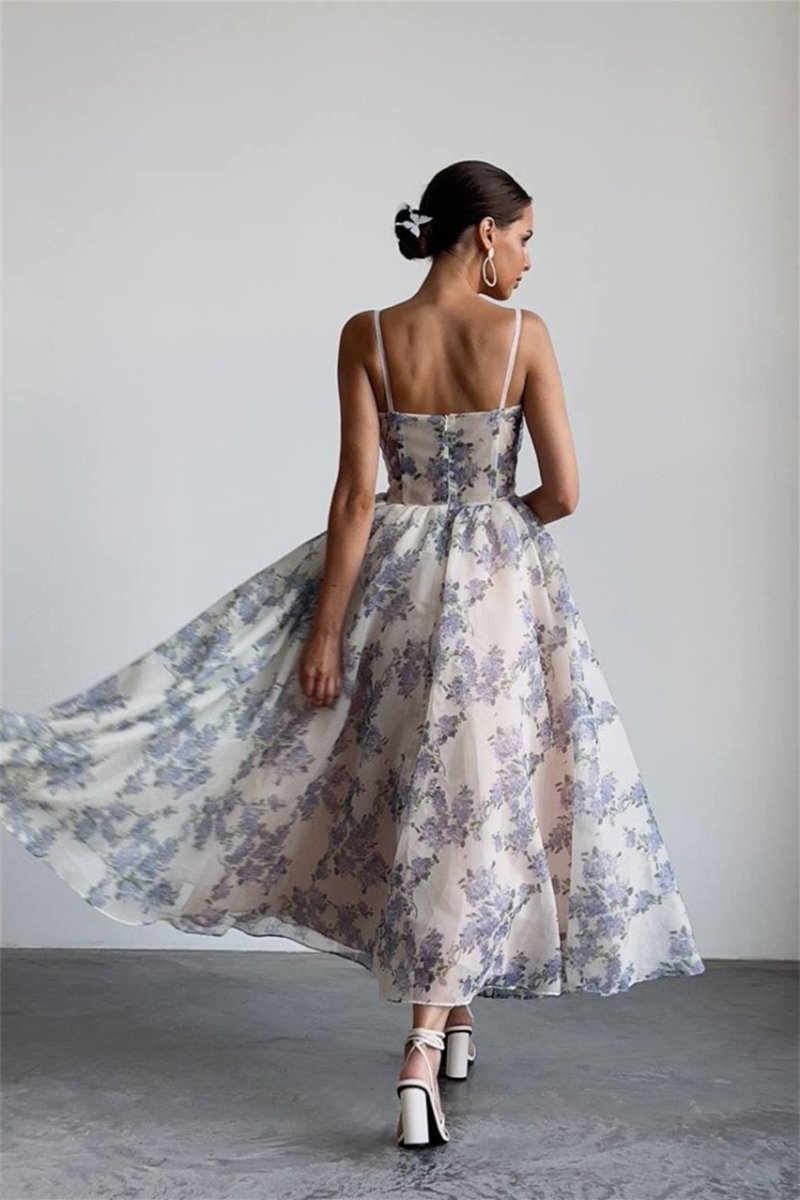 Ella Geblümtes Chiffon Midi-Kleid mit Accessoires - KYMA