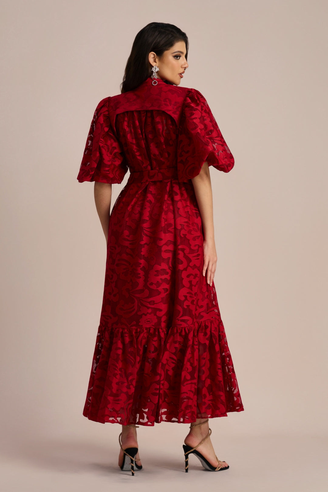 Emma besticktes Spitzen-Midi-Kleid Stoff und Futter - KYMA