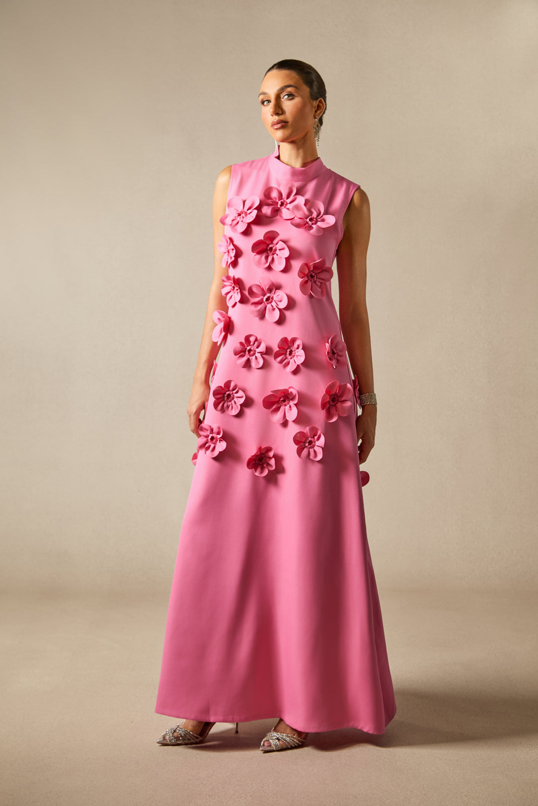 Ethel ärmelloses Maxikleid mit Blumenverzierung