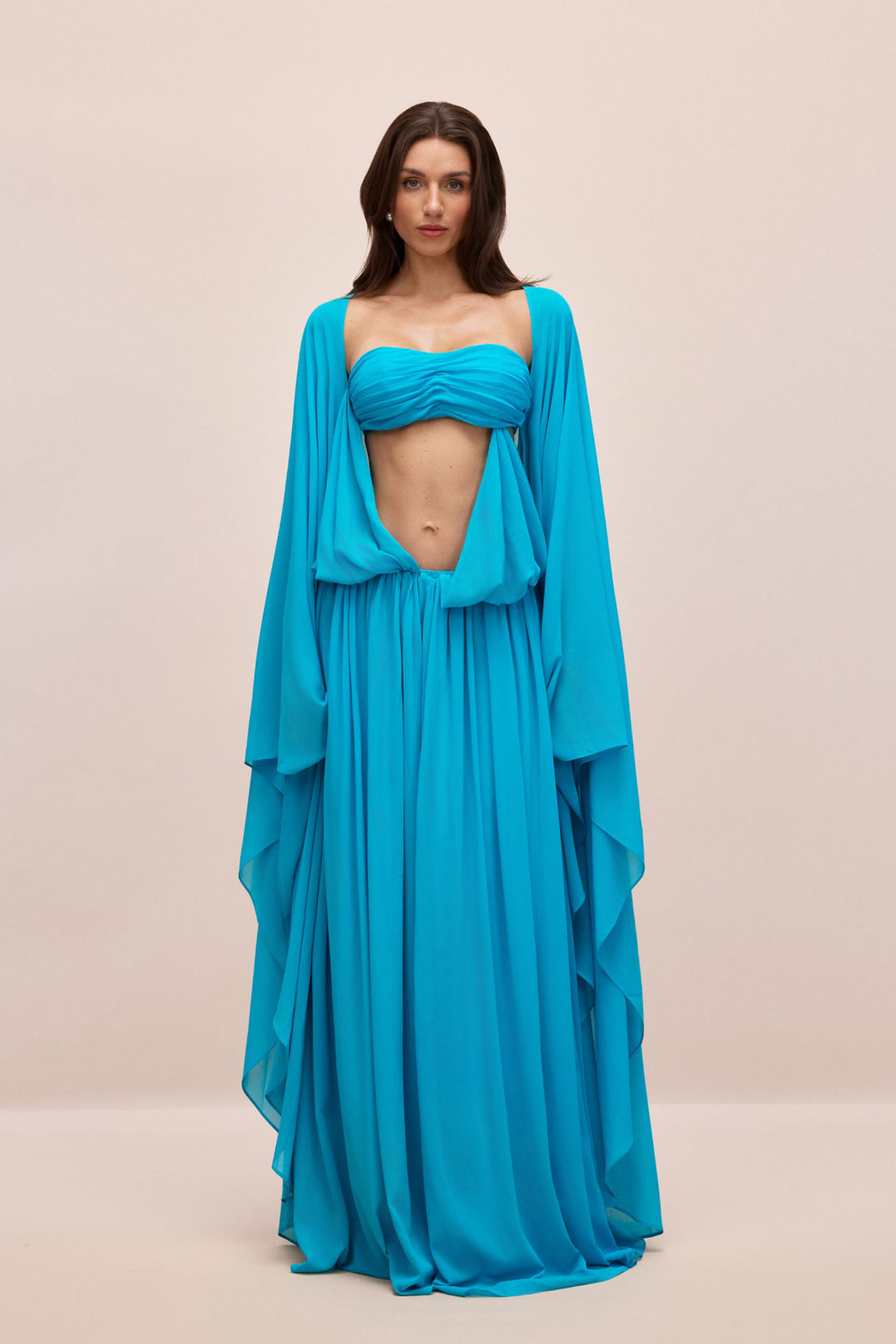 Eugenia asymmetrisches drapiertes Maxikleid mit Cape-Ärmeln - KYMA