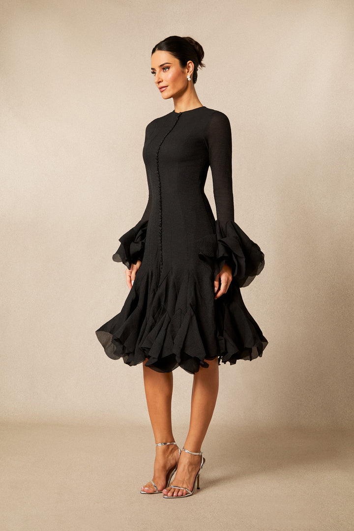 Gloria langes Ärmel Midi-Kleid mit ausgestelltem Saum – Tragebild 3 – KYMA