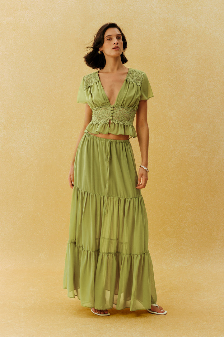 Grünes Kurzarm-Crop-Top mit Spitzenbund & Rock-Set - KYMA