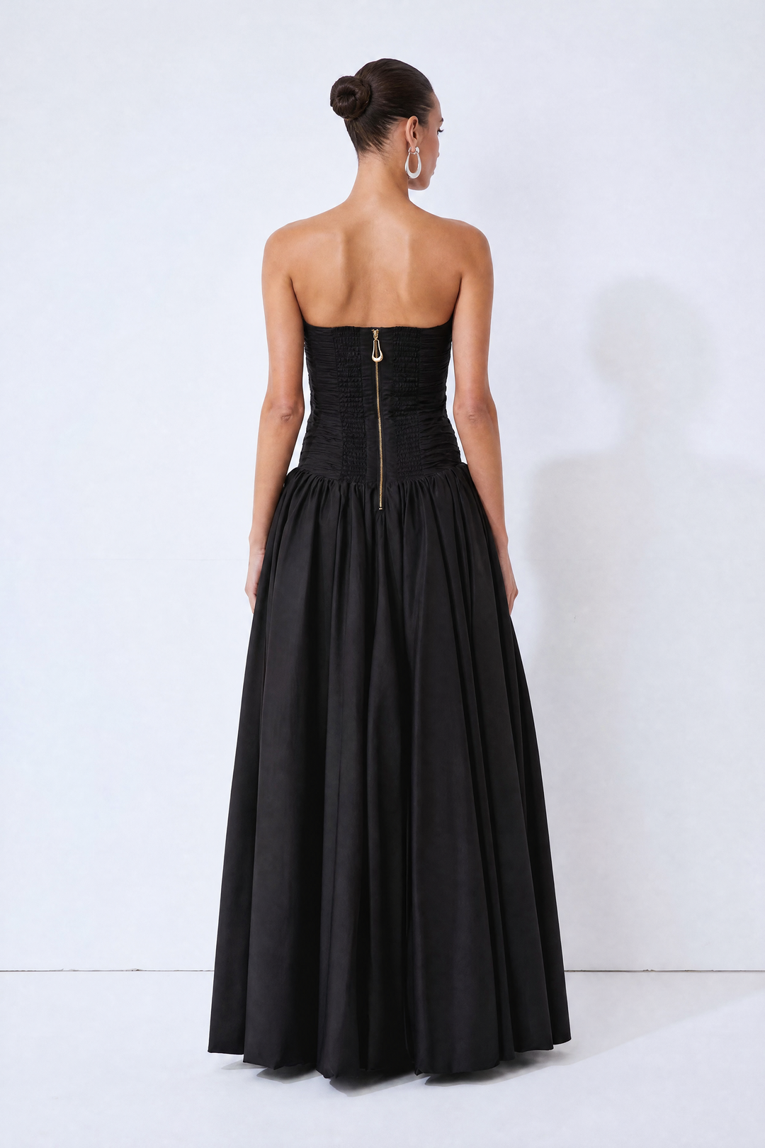 Juliana florales Maxikleid mit Bubble-Saum – KYMA