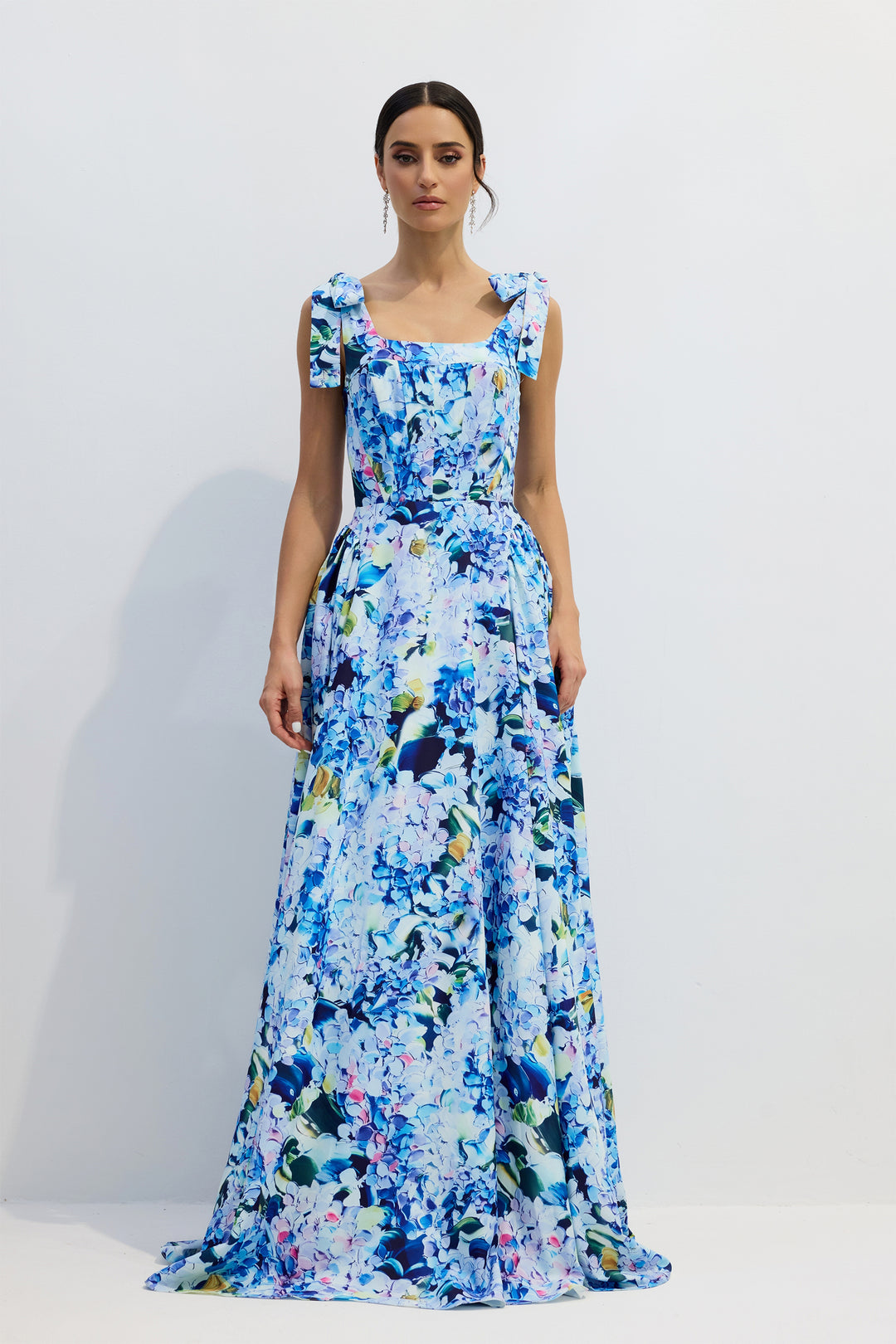 Detail des Korsett-Designs am Kacey Maxikleid - KYMA