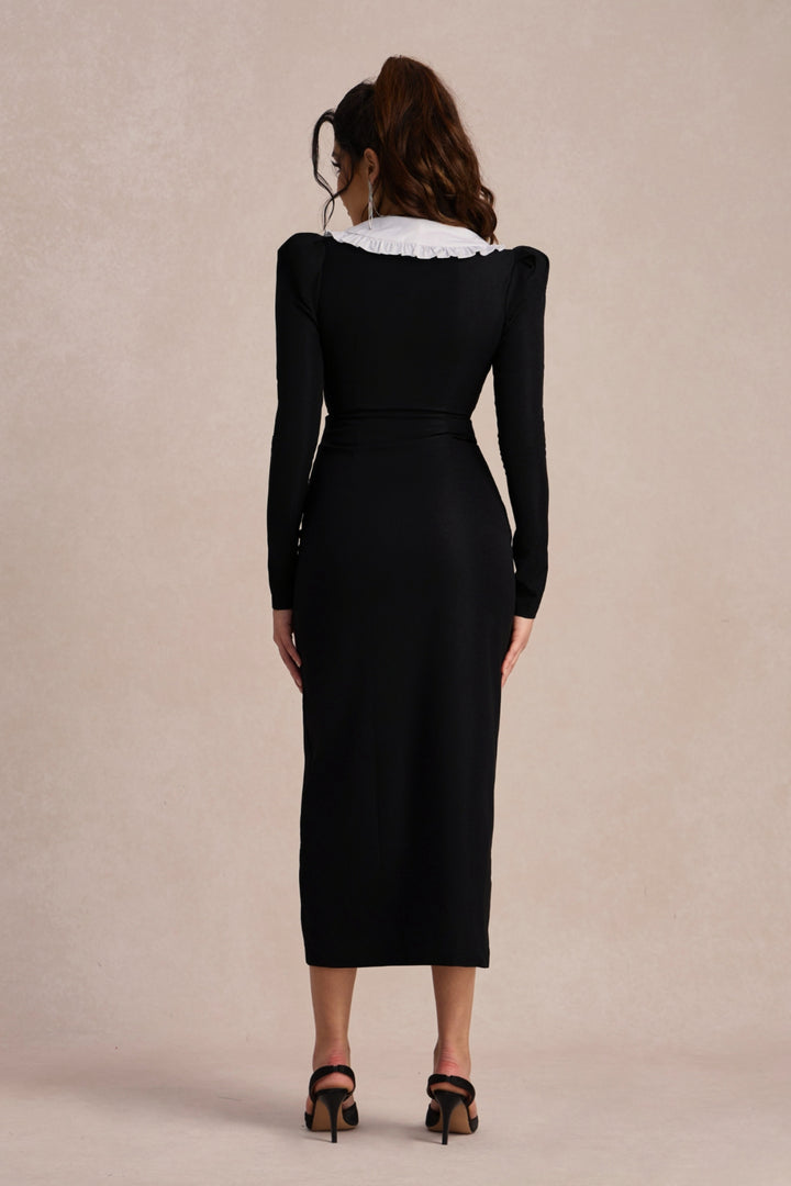 Der Stoff von Kathy Peter Pan Collar V Neck Midi Dress White ist der Hauptbestandteil dieses Fotos –