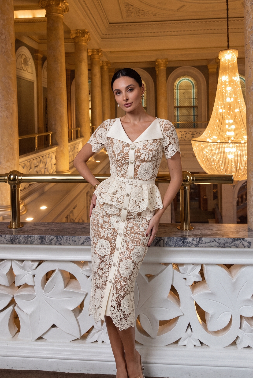 Detailansicht Spitze Larina Kleid - KYMA