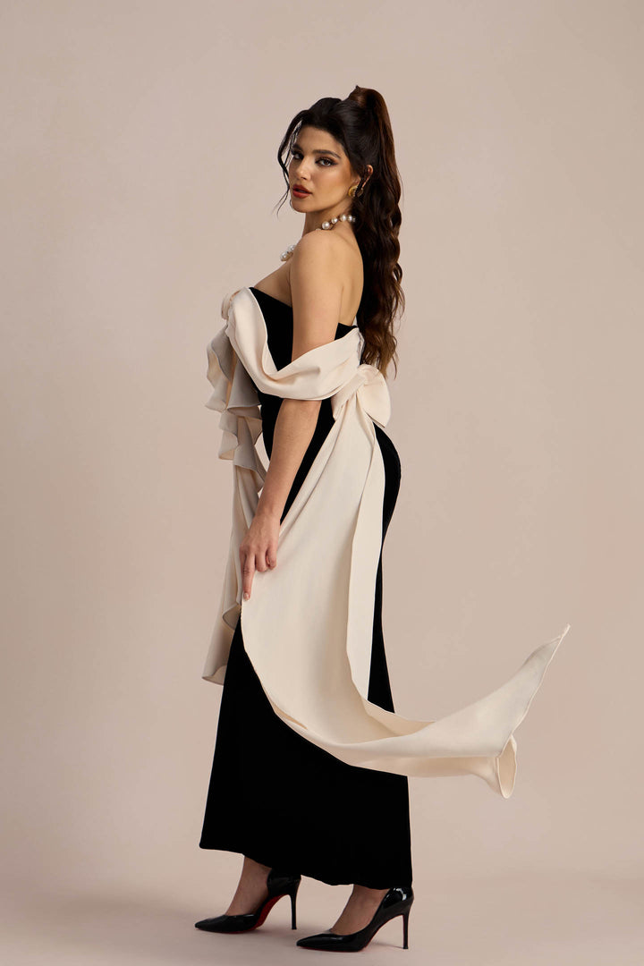 Ophelia trägerloses Schleifen-Maxikleid Rückansicht