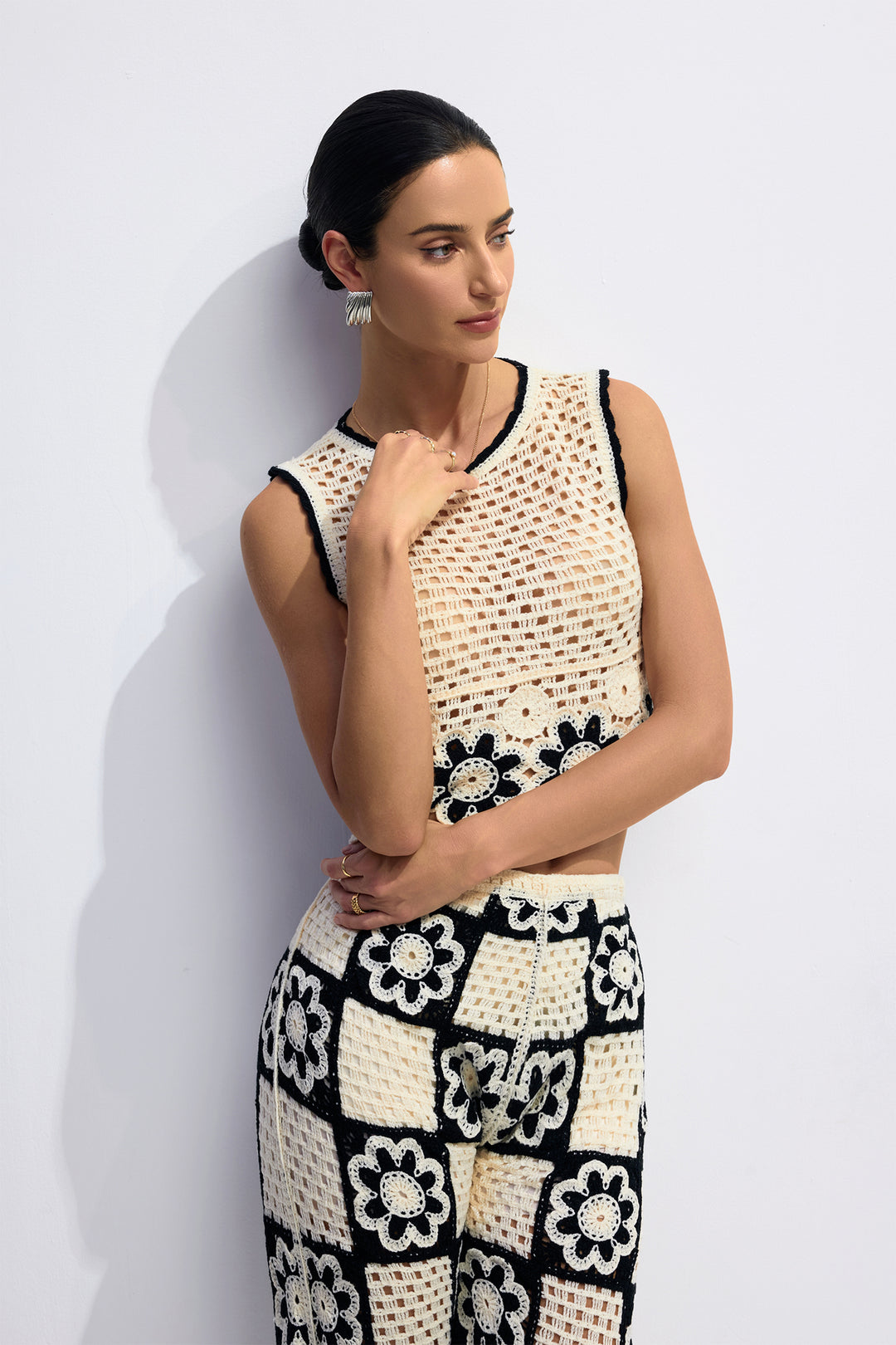 Salome Flower Crochet Sleeveless Top and Pants Set