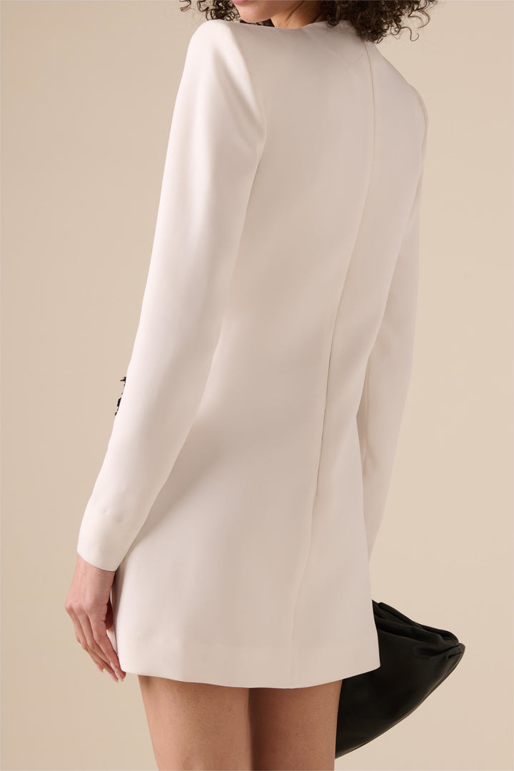 Venus Mini-Kleid mit Blumenstickerei und Perlen Produktfoto - KYMA