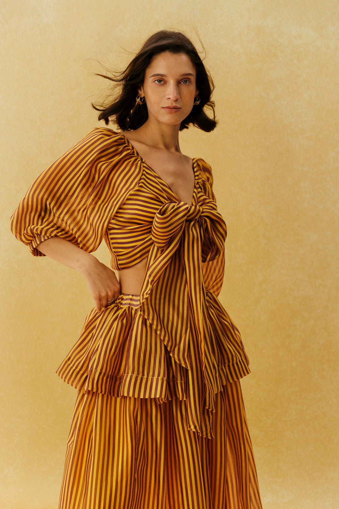 Verbrannt orange gestreiftes Set, Outfit-Idee