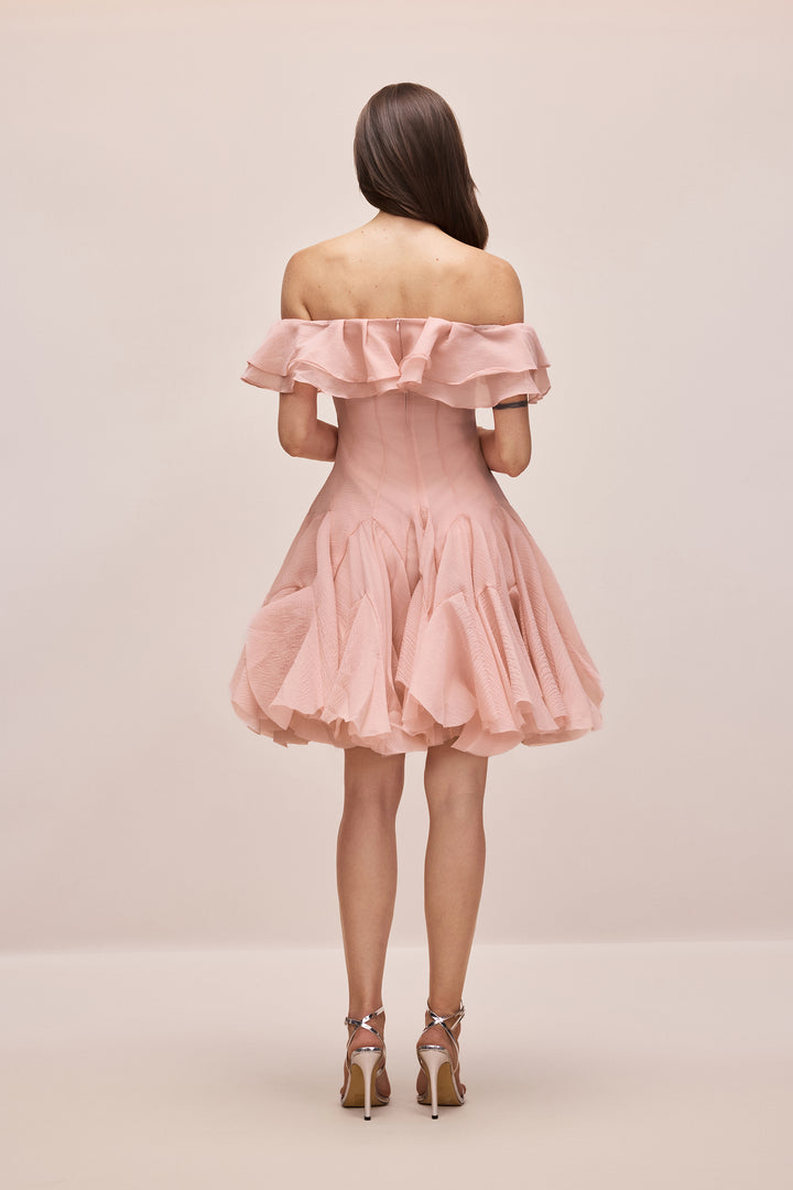 Abendliche Atmosphäre mit dem Vita Minikleid - KYMA