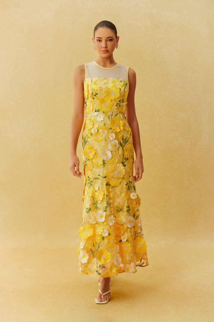 Gelbes ärmelloses Midikleid mit Blumenstickerei Vorderansicht - KYMA